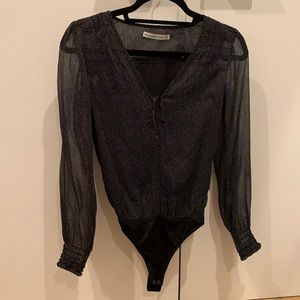 Abercrombie v neck bodysuit